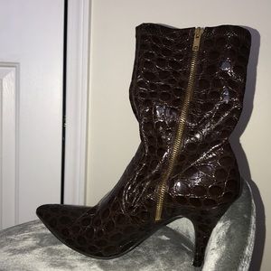 Leather heeled boots